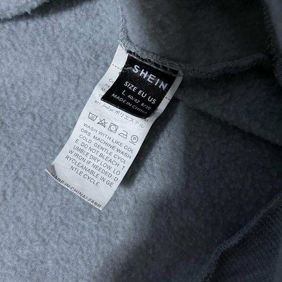 SHEIN Gray Sweater with Horse Print - Picture 6 of 8